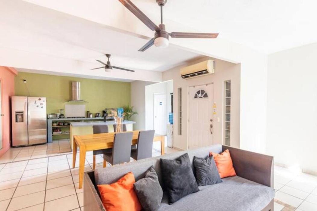Dici Co-Living Housing Cabo San Lucas Bed and Breakfast Εξωτερικό φωτογραφία